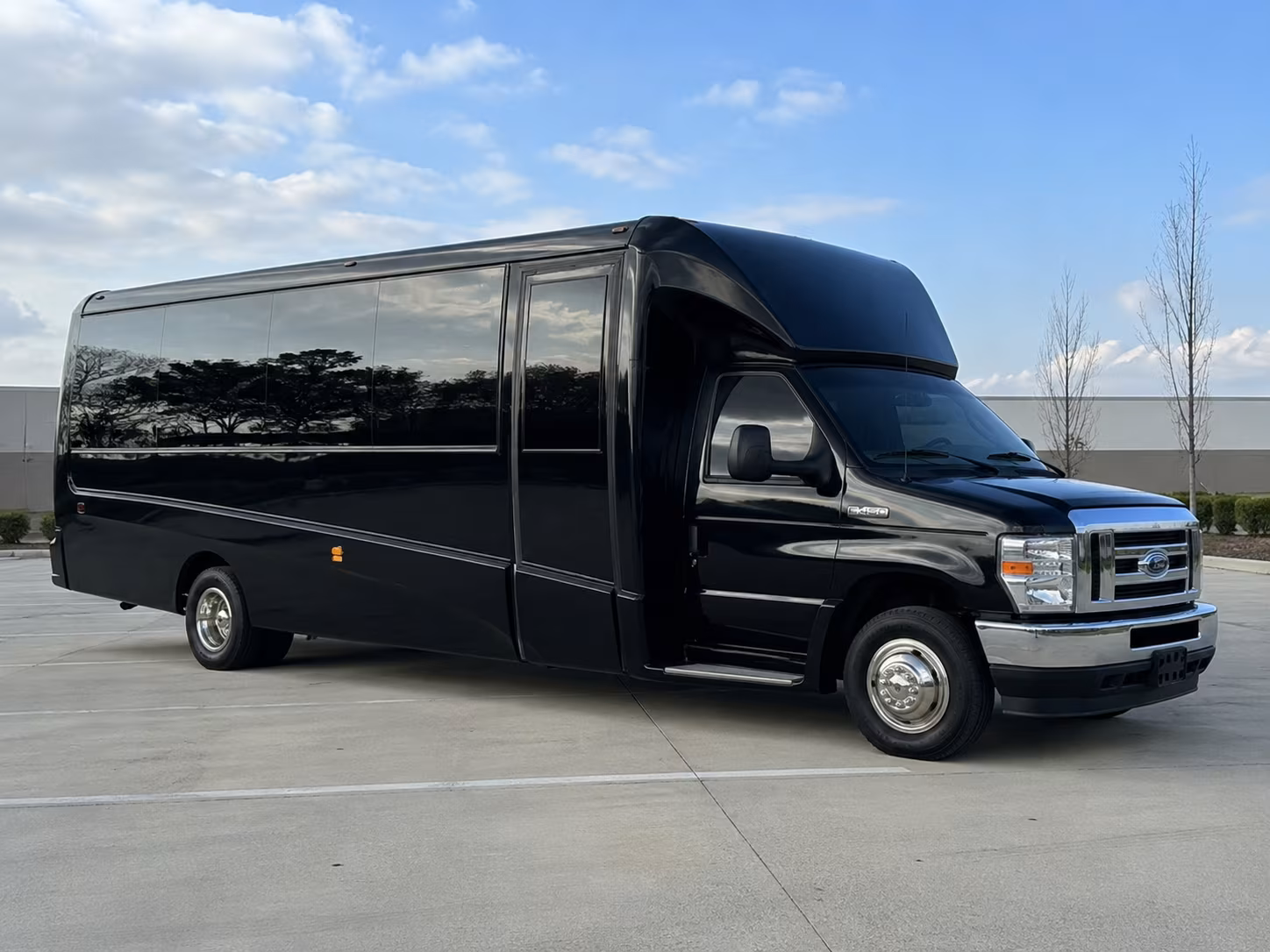 cape coral sporting event transportation onboard seating