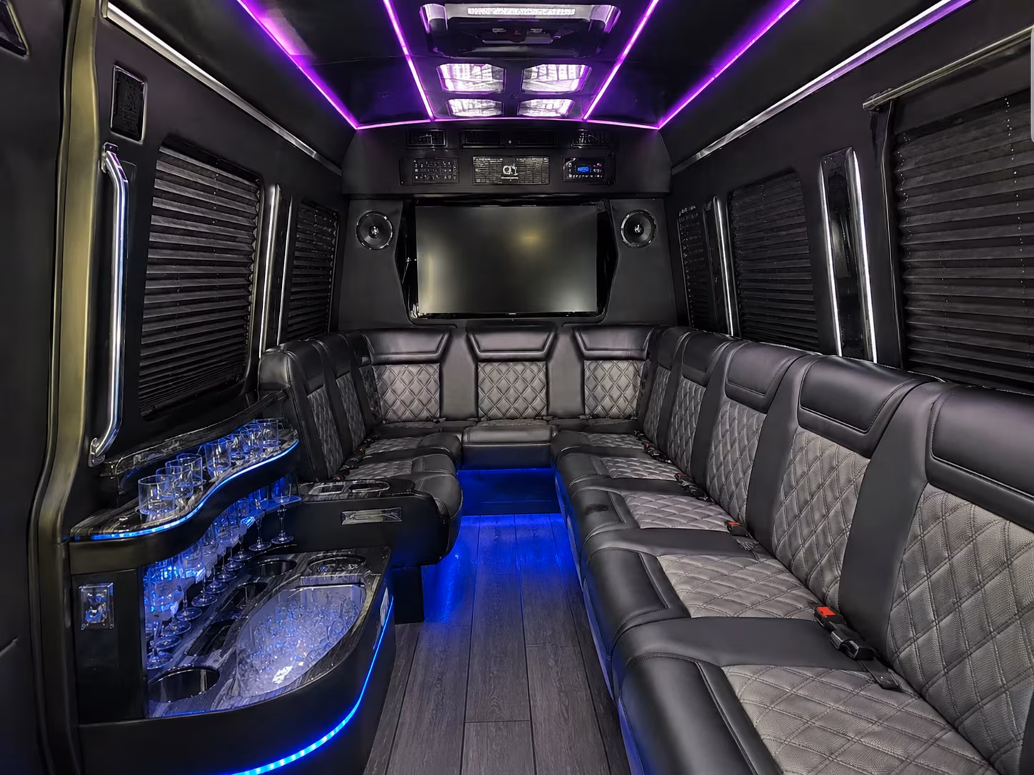 choosing the right bus size for cape coral church groups