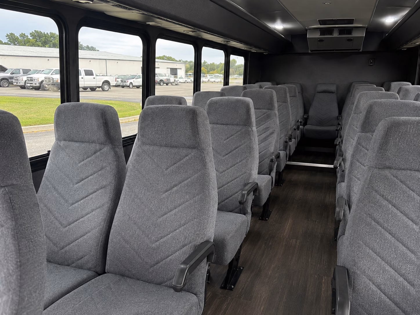 minibus and charter bus rentals to calusa nature center and imag